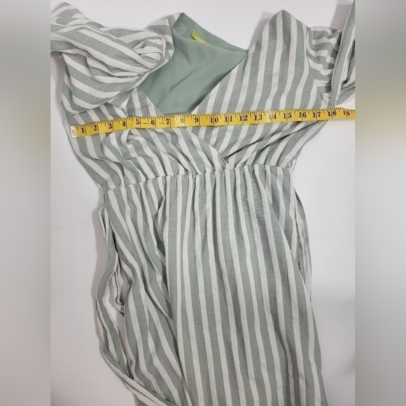 Gianni Bini Striped Wrapped Style Dress - Picture 11 of 12